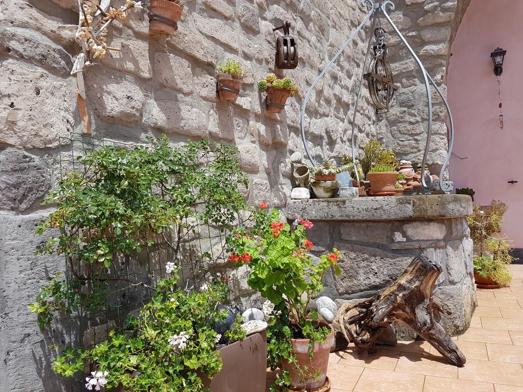 Bed and Breakfast Chez Chantal Мета Экстерьер фото
